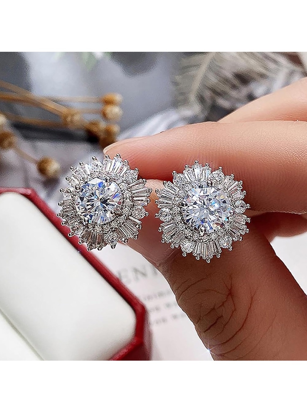 Sparkling Cubic Zirconia Silver-Tone Crystal Stud Earrings Delicate New